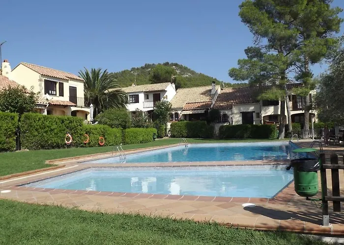 Casa June * Torroella de Montgrí